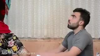 وقتی با مامانت دعوا میکنی.....