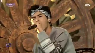 یه اجرا از آهنگBad اینفینیت(تقدیمی روشینک)