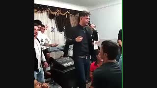 بچه هااین علی باباس؟؟؟؟؟؟