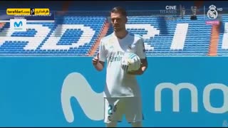 مراسم معارفه دنی سبایوس در سانتیاگو برنابئو