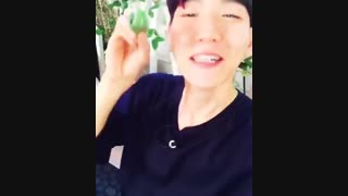 بکهیون در vlive vcoocki