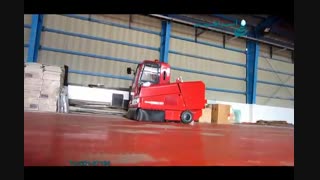 سوییپر - جاروی مکانیزه برای نظافت محوطه های بزرگ