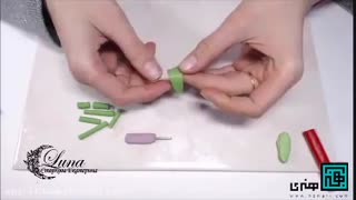 آموزش ساخت گل لاله با خمیر فیمو برای تزیین ماگ 2