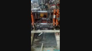 فروش دستگاه تزریق پلاستیک بادی تولید انواع دبه پلاستیکی