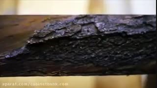 میزی که آتش میگیرد ولی نمی سوزد