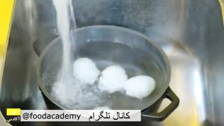 طرز تهیه تخم مرغ عسلی در فودآکادمی