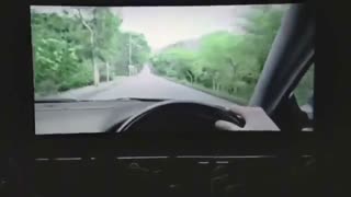 تیزر خلاقانه "فولکس‌واگن" در سینمای هنگ کنگ با موضوع «موبایل عامل تصادف»