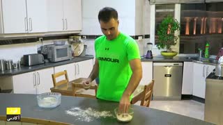 تهیه جوجه کباب خوشمزه با نان داغ در  فودآکادمی