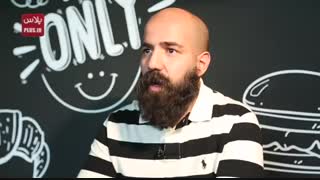 بُمب گذاری در اتوبوس حامل امیرتتلو و برخورد فیزیکی با آقای خواننده