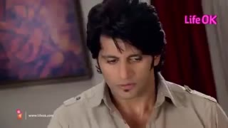 قسمت تهدید کردن کارانویر در سریال dil se di dua