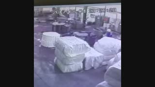 ترکیدن دیگ بخار ..