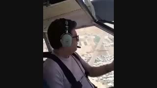 خلبانی رضا رشیدپور بر فراز احمد آباد جرمگیری