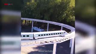 آشنایی با قطار پرسرعت Vectorr