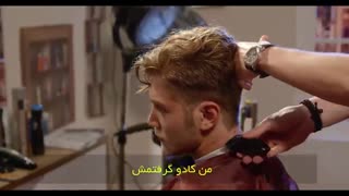 داشتن آرایشگر همراه چه حسی داره؟