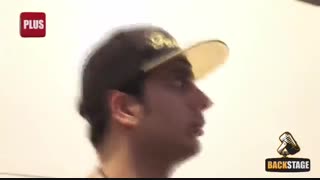 فرزاد فرزین با پخش این تصاویر عجیب روی استیج کنسرتش، غافلگیرانه ترین شب معروف ترین برج ایران را رقم زد