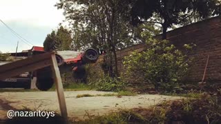 چه میکنه این ماشین آرسی الکتریکی