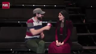 پرطرفدارترین آقازاده سیاسی ایران، ستاره فرش قرمز بازیگر پرحاشیه: با سید احمد خمینی کل کل فوتبالی داریم