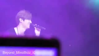 کنسرت محشرررررر لی مینهو آهنگ حرکت عشق love motion