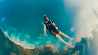 سقوط ازاد از هواپیما