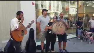 سرود ای ایران و آهنگ خونه مادر بزرگ در استانبول ترکیه