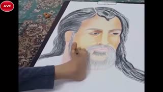 فاطمه امامی دختر هنرمندی که با پاهاش نقاشی میکشه اینسایزینگ