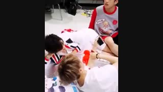 وقتی هیونکاشو میزنه got7 Evil Yugyeom