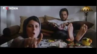 سکانس پیدا کردن شخصی برای پول قرض گرفتن در فیلم بی پولی(۱۳۸۸)