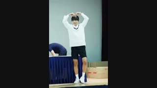 ورژن جدید بابا لنگ دراز با وی!