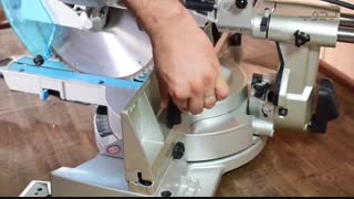 بررسی فارسی بر ماکیتا LS1016