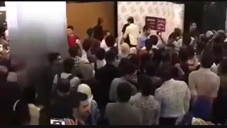 استقبال بی نظیر مردم شیراز از مهران مدیری