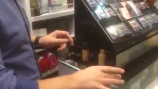 تشخیص کرم پودر مک اصل از تقلبی