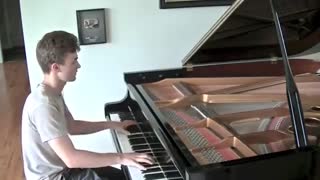 اجرا پیانو آهنگ Treat You Better