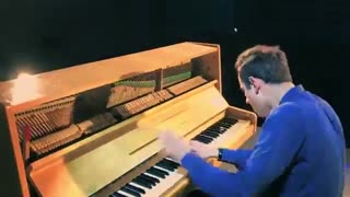 اجرا زیبای آهنگ The Greatest