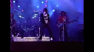 جکسون ها - اجرای آهنگ «Billie Jean» توسط پادشاه پاپ. تور ویکتوری | کانادا، تورنتو 1984