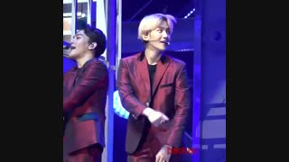 بک چن ایز ریل )اکسو(خخخ (خواهش میکنم اونایی که سریال میزارن بیان توضیحات خواهش )