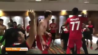 جوون که خوشحالی به این قشنگی : ) پرسپولیسیا