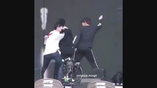 وقتی بک و لی با هم میرقصن