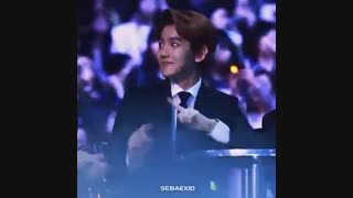 ینی اگه اینو نبینید کلا به فنا رفتین(قابل توجه بکهیون لاورا)