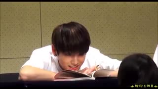 لحظه های بامزه گروه BTS با فن هاشون در  fansigns