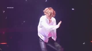 رقص آب کای با آهنگ baby don't cry