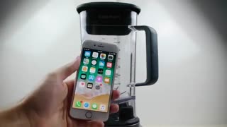 مخلوط کن: آیفون 8 در برابر سامسونگ گلکسی اس 8