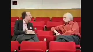 نویسنده قرمز