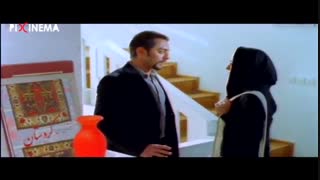 سکانس استفای سارا از کارش و کل کل بابک در فیلم یکی از ما دو نفر(۱۳۸۹)