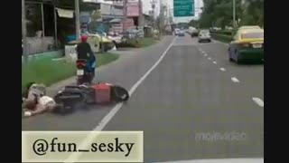 مشاهده خیانت دوست دختر