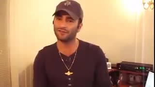 اجرای زنده‌ی آهنگ "2.2 تا 4 تا"، کاری از یاس