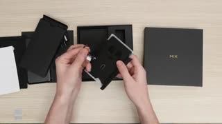 جعبه گشایی گوشی هوشمند شیائومی می میکس 2