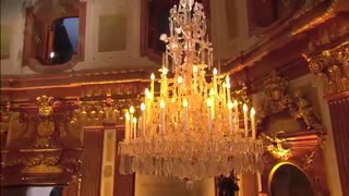 اجرای قطعه «و والس ادامه می‎یابد» از آنتونی هاپکینز به رهبری ریو